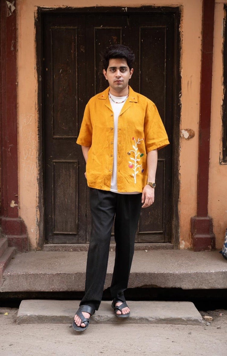 Single Bloom Embroidered shirt